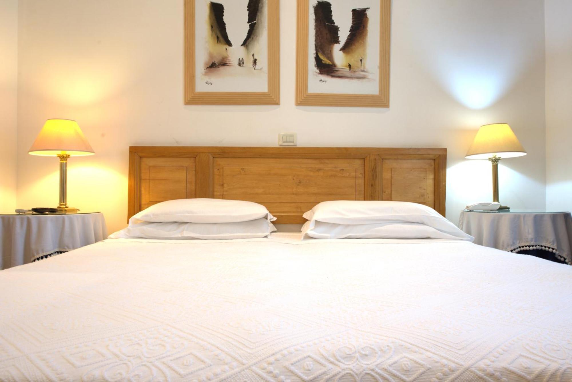 Hotel Locanda Cairoli Róma Kültér fotó
