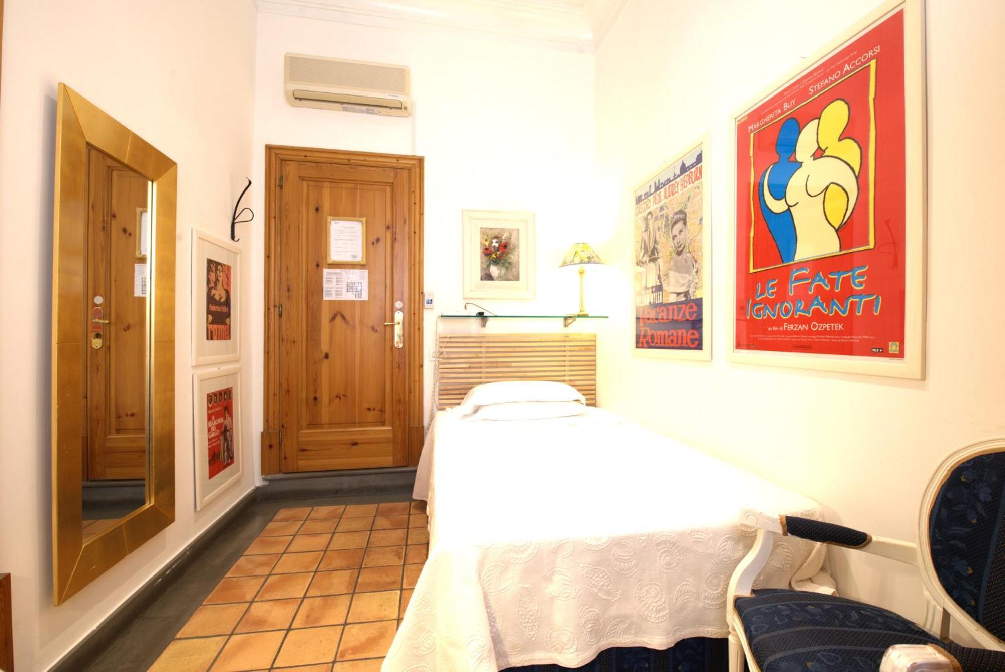 Hotel Locanda Cairoli Róma Kültér fotó