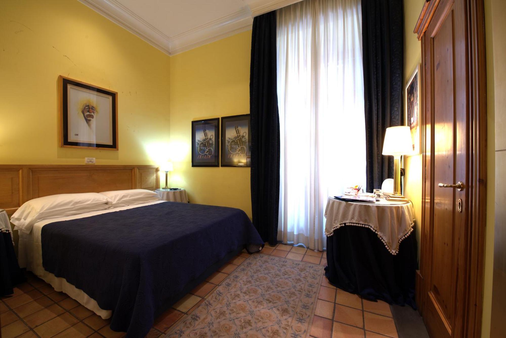 Hotel Locanda Cairoli Róma Kültér fotó